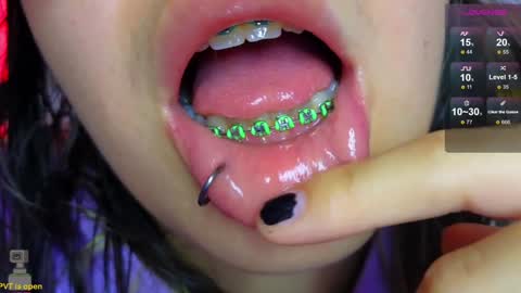 Snapshot of malicia_witch_ chatting on January 2025 02:33:01 AM Mar Alicia Rosie v A L I C I A W I T C - Meg Cherie online show from January 2025 02:33:01 AM