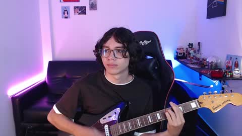 Snapshot of malik_harrison_ chatting on December 2024 04:27:01 PM Malik online show from December 2024 04:27:01 PM