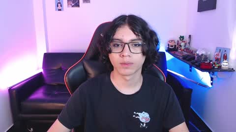 Snapshot of malik_harrison_ chatting on December 2024 03:53:02 PM Malik online show from December 2024 03:53:02 PM