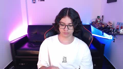 Snapshot of malik_harrison_ chatting on January 2025 05:13:02 PM Malik online show from January 2025 05:13:02 PM