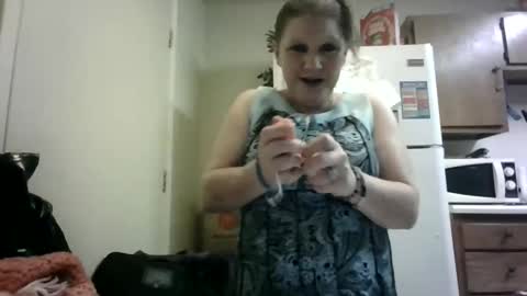 Snapshot of malinda702 chatting on February 2025 12:47:02 AM malinda702 online show from February 2025 12:47:02 AM