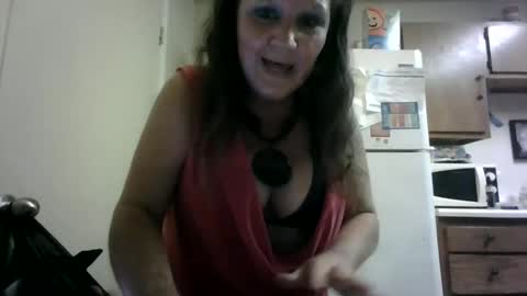 Snapshot of malinda702 chatting on September 2025 01:10:01 AM malinda702 online show from September 2025 01:10:01 AM