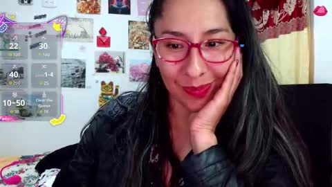 Snapshot of malishka_fox chatting on September 2025 03:30:02 AM Malishka online show from September 2025 03:30:02 AM