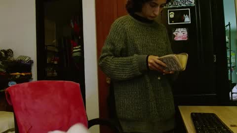 Malita online show from November 2025 04:18:02 AM