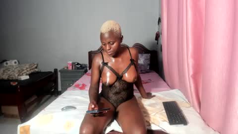 Snapshot of malkianyuki chatting on October 2025 12:22:02 AM malkianyuki online show from October 2025 12:22:02 AM