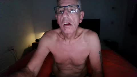 Snapshot of malkie55 chatting on November 2025 05:37:01 PM malkie55 online show from November 2025 05:37:01 PM