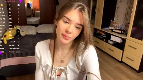Jinny online show from May 2026 03:53:02 PM