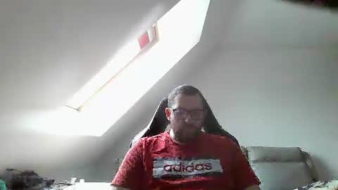 breton online show from March 2026 01:04:02 PM