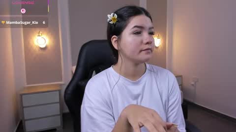 Snapshot of malu_03x chatting on September 2025 02:37:02 AM M A L U online show from September 2025 02:37:02 AM