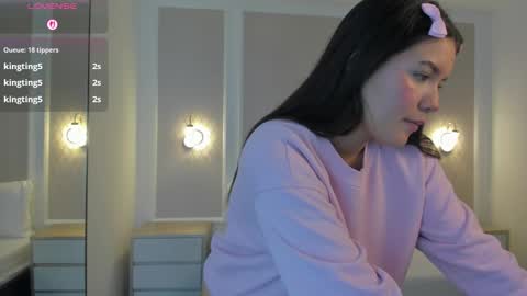 Snapshot of malu_03x chatting on October 2025 02:47:02 AM M A L U online show from October 2025 02:47:02 AM