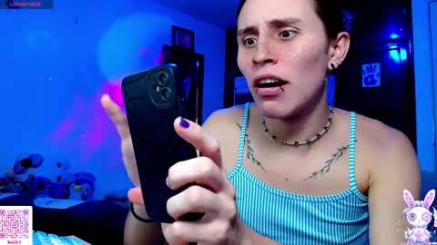   online show from April 2026 02:15:01 AM