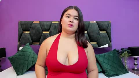 Snapshot of malujensen chatting on June 2026 12:00:02 PM alejandra maleja online show from June 2026 12:00:02 PM
