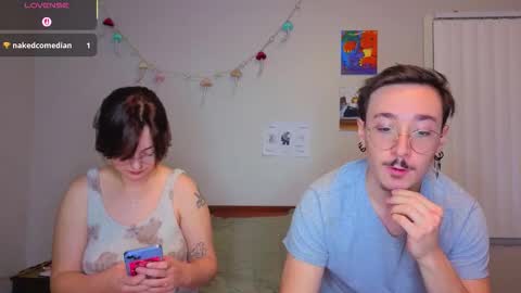 MamiCloudz online show from November 2025 01:04:02 AM