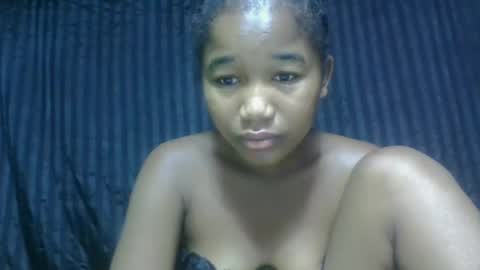 mamieriela online show from February 2026 09:30:02 PM