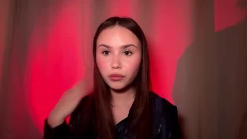 Mia Davis online show from February 2026 08:10:02 PM