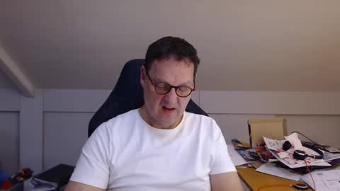 Snapshot of man2havefun chatting on January 2025 09:27:01 AM man2havefun online show from January 2025 09:27:01 AM