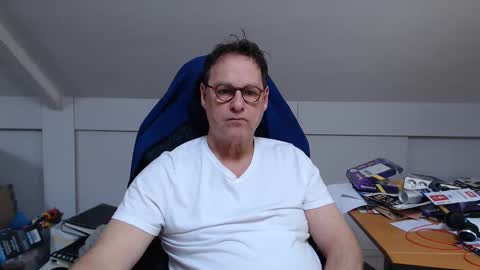 Snapshot of man2havefun chatting on March 2025 12:45:01 PM man2havefun online show from March 2025 12:45:01 PM
