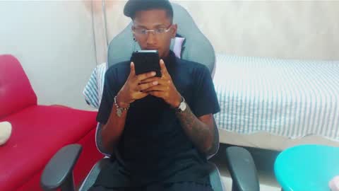 Snapshot of man_san11 chatting on December 2024 02:37:01 PM man_san11 online show from December 2024 02:37:01 PM