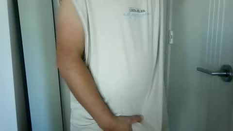 Snapshot of manbroadcasting001 chatting on February 2026 12:52:02 AM manbroadcasting001 online show from February 2026 12:52:02 AM