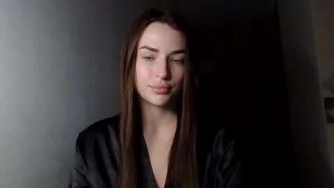 MandiBrooks online show from October 2025 07:25:02 PM