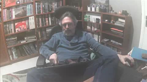 Snapshot of mandrawhore chatting on December 2024 06:04:02 PM mandrawhore online show from December 2024 06:04:02 PM
