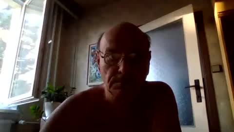 Snapshot of manes5858 chatting on June 2026 04:13:01 AM manes5858 online show from June 2026 04:13:01 AM