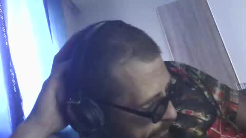 LANGERFICK online show from November 2025 09:39:01 AM