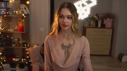 Amelie online show from October 2025 05:43:01 PM