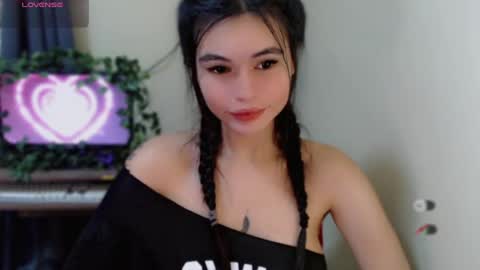manilynforyou online show from June 2026 07:11:01 PM
