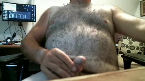 Snapshot of manleg439 chatting on July 2026 06:25:01 PM manleg439 online show from July 2026 06:25:01 PM