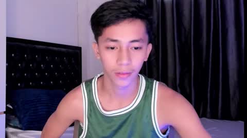 Snapshot of manofyour_lustxx chatting on December 2025 02:42:01 AM MR. JAY online show from December 2025 02:42:01 AM