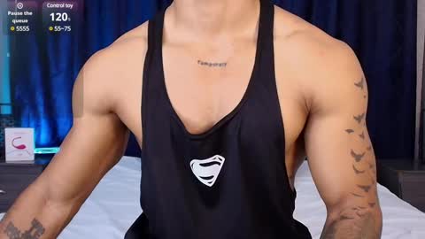 Snapshot of manolo_hot1 chatting on March 2025 02:45:01 PM Manolo Hot 1 online show from March 2025 02:45:01 PM