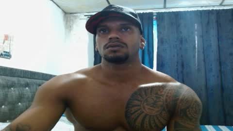 Manolo online show from January 2025 09:57:02 PM