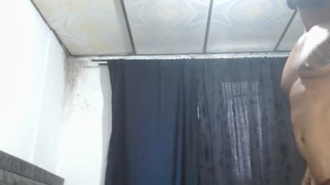 Manolo online show from February 2025 10:39:01 PM