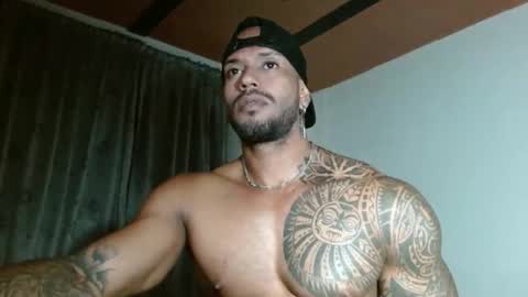 Manolo online show from December 2025 10:28:02 PM