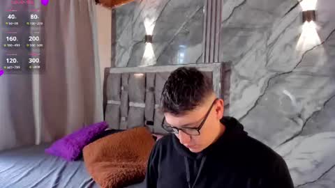 Manson and Zoe online show from August 2026 11:26:02 AM