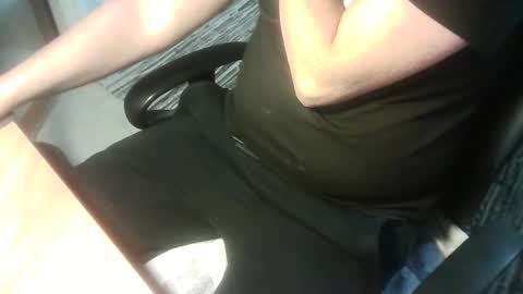 Snapshot of manswed chatting on October 2025 11:25:01 AM manswed online show from October 2025 11:25:01 AM