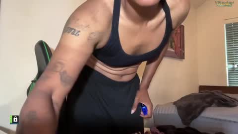 mantismillie online show from September 2025 09:42:01 PM