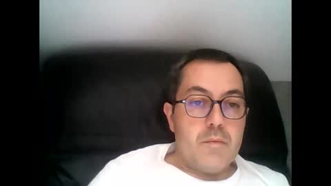 manu5933 online show from October 2025 12:41:02 PM