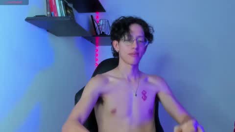 Manuel online show from February 2025 01:50:02 AM