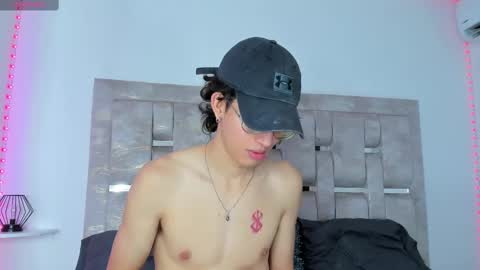 Manuel online show from February 2025 01:08:02 PM