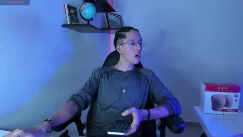 Snapshot of manu_vera8 chatting on November 2025 01:48:02 AM Manuel online show from November 2025 01:48:02 AM