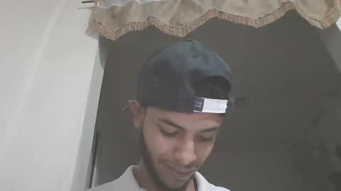 Snapshot of manuel444rl chatting on February 2025 11:27:01 PM Manuel RL online show from February 2025 11:27:01 PM