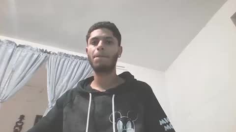 Snapshot of manuel444rl chatting on February 2025 06:56:02 PM Manuel RL online show from February 2025 06:56:02 PM