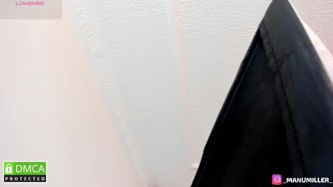 Snapshot of manuela_miiller chatting on October 2025 09:15:01 PM Manuela Miller online show from October 2025 09:15:01 PM