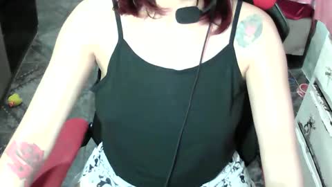 Snapshot of manuescarlate13 chatting on November 2025 05:19:01 AM Manu Escarlate online show from November 2025 05:19:01 AM