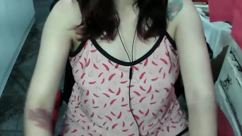 Snapshot of manuescarlate13 chatting on March 2026 03:33:01 AM Manu Escarlate online show from March 2026 03:33:01 AM