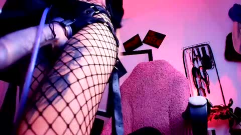 Snapshot of manuevans10 chatting on October 2025 09:37:01 PM manuevans10 online show from October 2025 09:37:01 PM