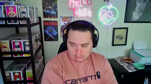 Snapshot of manyfacese chatting on January 2026 09:20:01 PM kyle online show from January 2026 09:20:01 PM