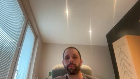 manynaaamess online show from December 2025 11:15:01 AM